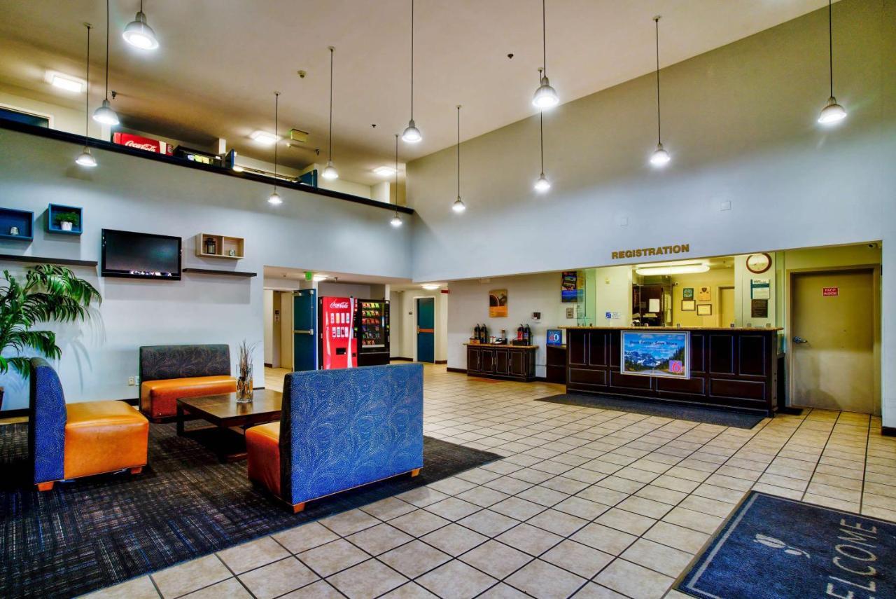 Motel 6-Hesperia, Ca - West Main Street I-15 מראה חיצוני תמונה