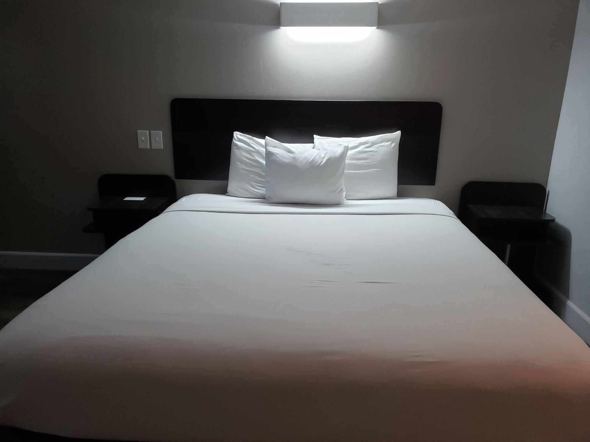 Motel 6-Hesperia, Ca - West Main Street I-15 מראה חיצוני תמונה